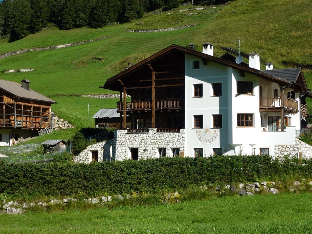 Cedepuent De Sot Daire Selva di Val Gardena Oda fotoğraf